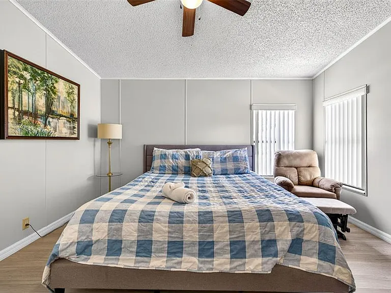 8552 W Peacock Ct — Photo 32
