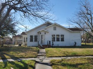 3207 Nebraska St, Baytown, TX 77520