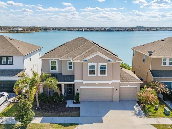 395 Blue Cypress Dr, Groveland, FL 34736