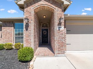 400 Acadia Ln, Forney, TX 75126