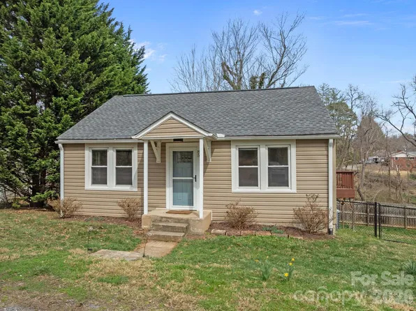 85 Old Haw Creek Rd, Asheville, NC 28805