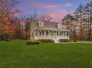 8 Mather Dr, Wareham, MA 02571