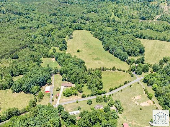 5th image of 247 Powell Rd