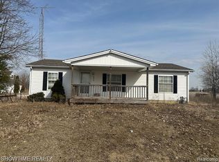 6875 Armstrong Rd, Imlay City, MI 48444