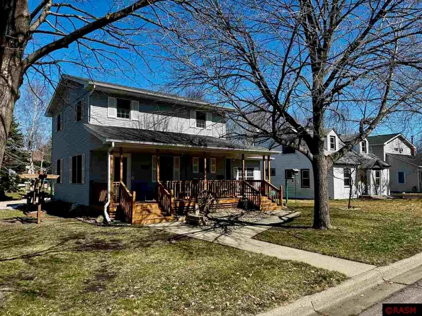 429 W Skaro St, Saint Peter, MN 56082