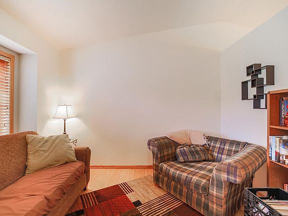 4th image of 7092 148th Ln NW