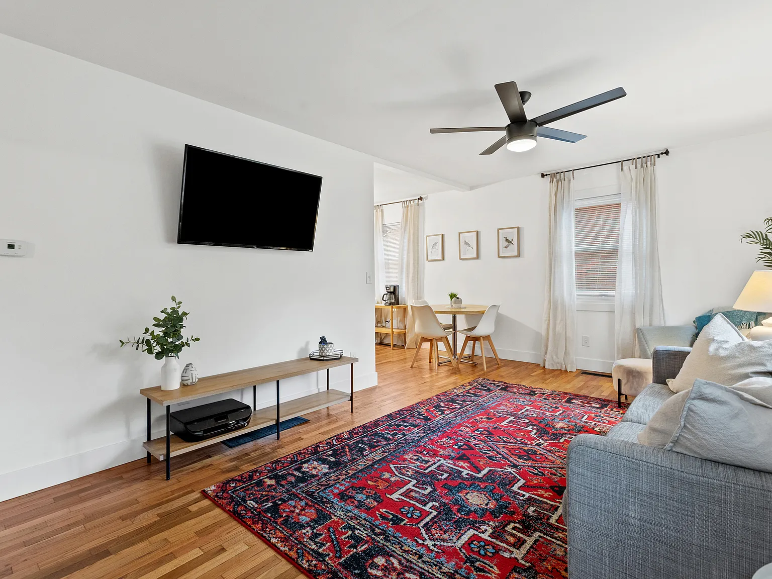 3 bed, 1178 sqft, $2,800 — Photo 4