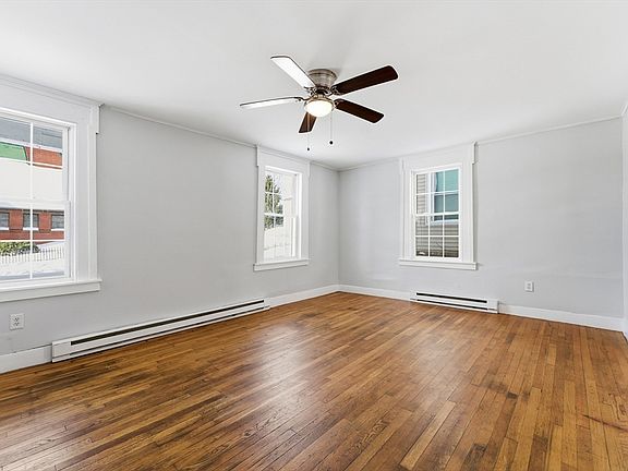 4th image of 3 Five Church St