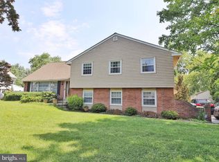 11 Clermont Rd, Wilmington, DE 19803