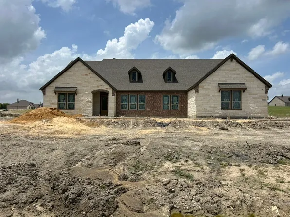 703 Water Side Dr, Van Alstyne, TX 75495
