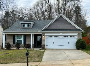 216 Kylemore Ln, Greer, SC 29650