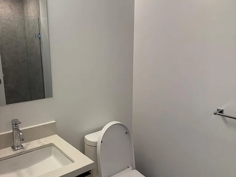 252 Church St #5307 — Photo 6