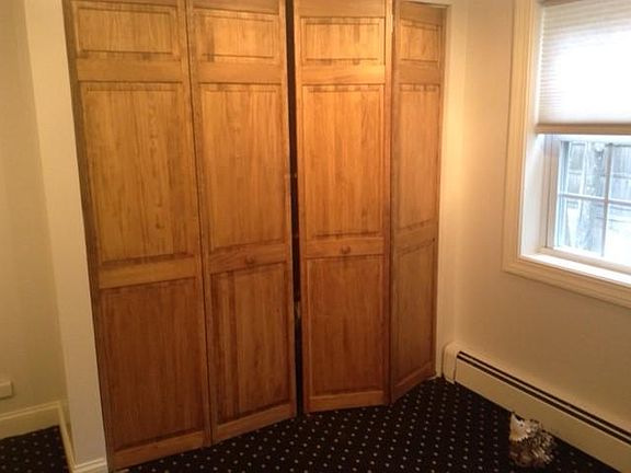 Bedroom big closet