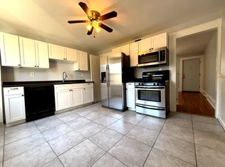 732 Brooks St #1, Bridgeport, CT 06608