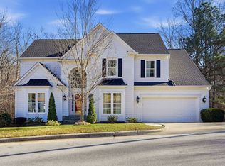 217 Strathburgh Ln, Cary, NC 27518