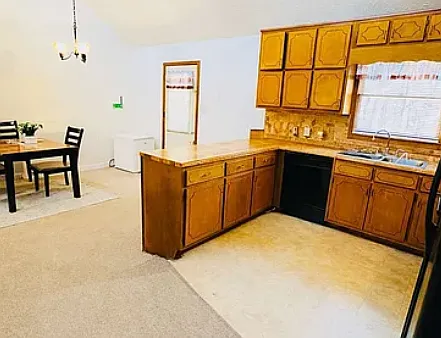 Building Photo - 225 Briarcliff Pl