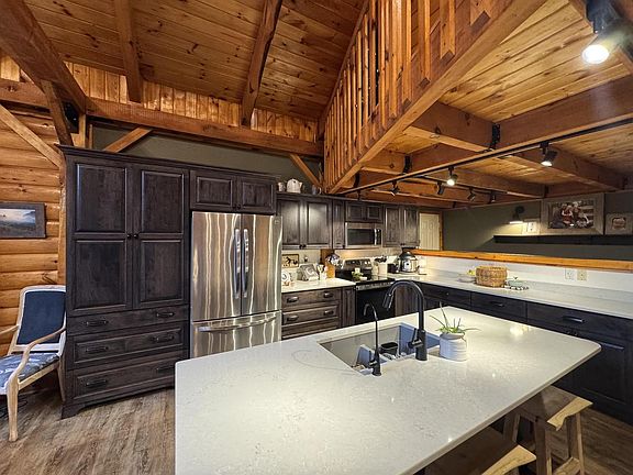 4th image of 29522 Whispering Pines Road