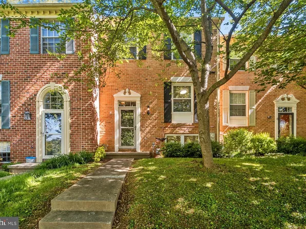 4 Silver Fox Ct, Cockeysville, MD 21030