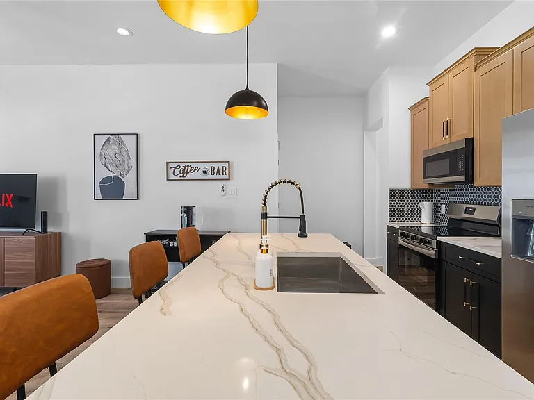 8007 Cora St #A — Photo 20