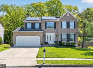 7 Heritage Hill Dr, Sicklerville, NJ 08081