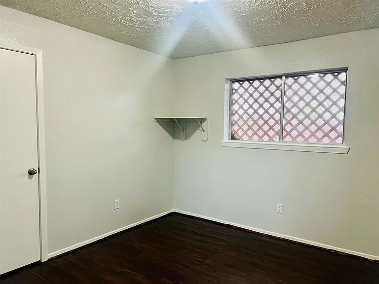 13114 Benford Dr — Photo 14