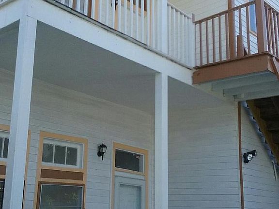2nd image of 3313 Carondelet St