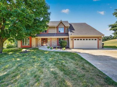 W248S6845 Sugar Maple DRIVE, Waukesha, WI, 53189