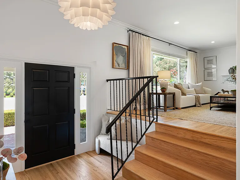 510 Foothill Ave — Photo 5