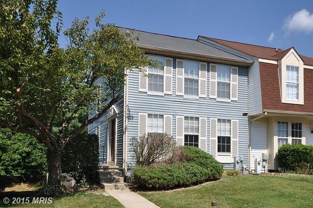 1st image of 1114 Oakwood Ln