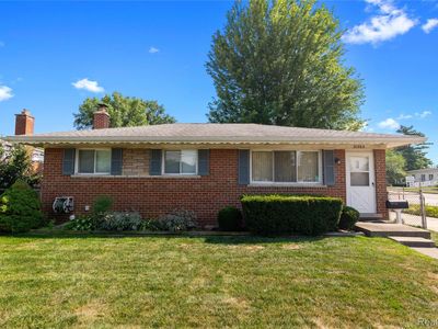 31265 Balmoral St, Garden City, MI, 48135