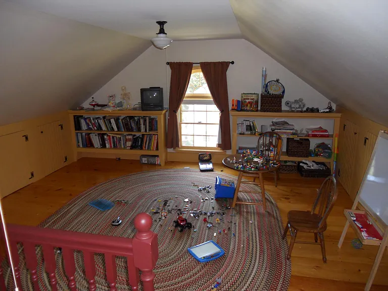 239 Foundry St — Photo 29