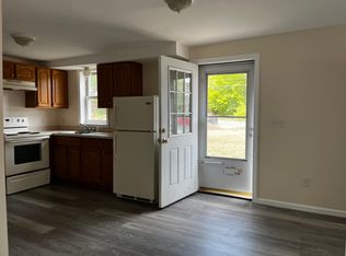 38 Mill St #1, Pepperell, MA 01463