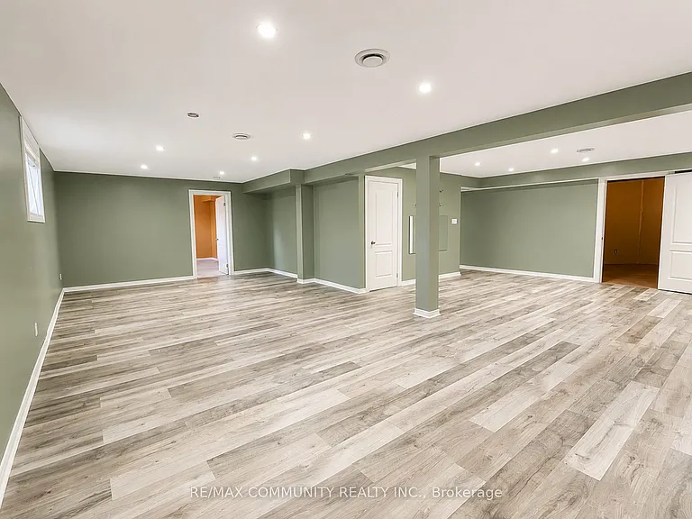 24 Sunshine Ln — Photo 19