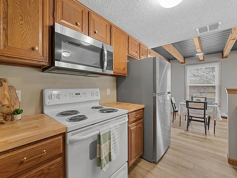 1717 S Cypress St #422 — Photo 5