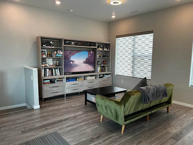 Family room area with dedicated Hue lighting