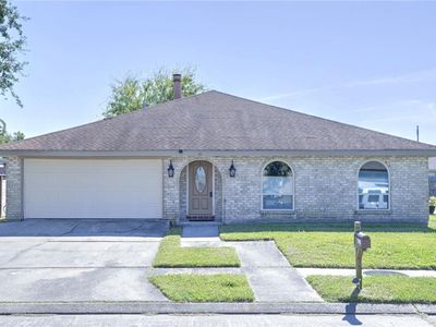 12931 Parlange Ct, New orleans, LA, 70128