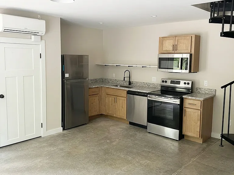 7817 N Carolina #213-A — Photo 7