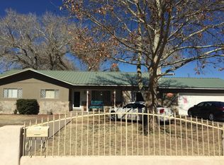2708 Fantozzi Rd SW, Albuquerque, NM 87105