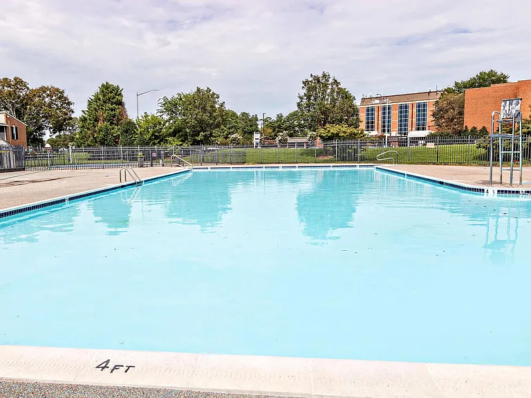 Mariner's Cove Apartment Homes — Photo 22