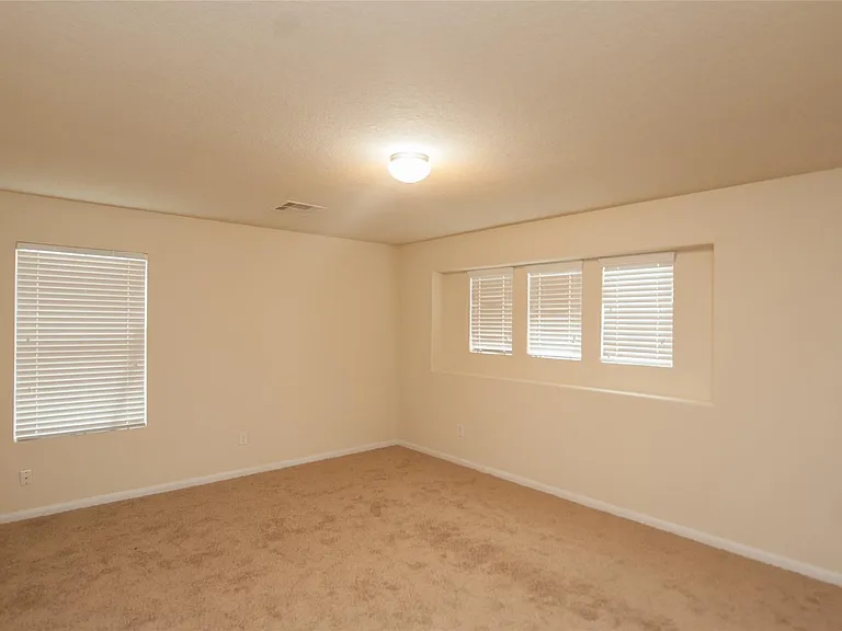 18519 Each Elm Way — Photo 20