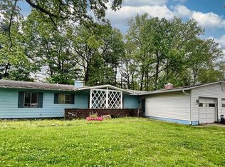 906 Grandview Rd, Oil City, PA 16301