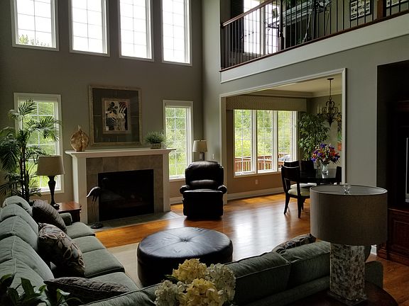 3rd image of 7482 Pine Vista Dr
