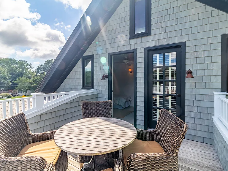 7 Halsey St — Photo 12