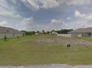 898 SW Bellevue Ave, Port Saint Lucie, FL 34953