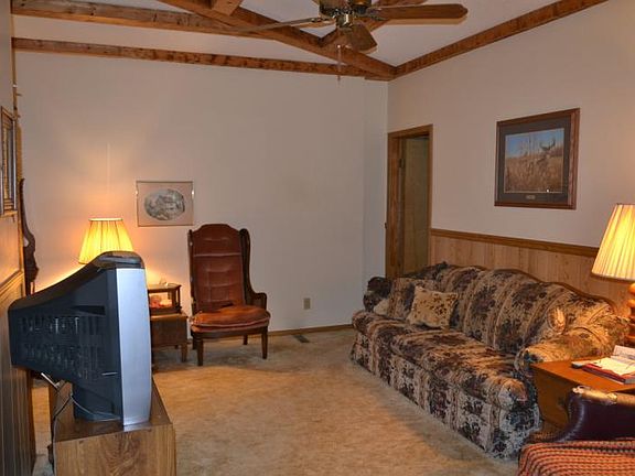 3rd image of 2486 Black River St