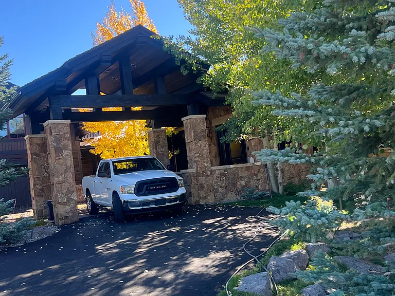 230 Stage Coach Way — Photo 2