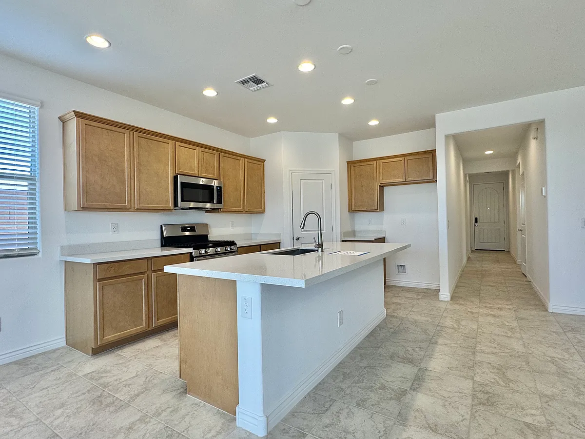 Building Photo - 26157 N 171st Dr
