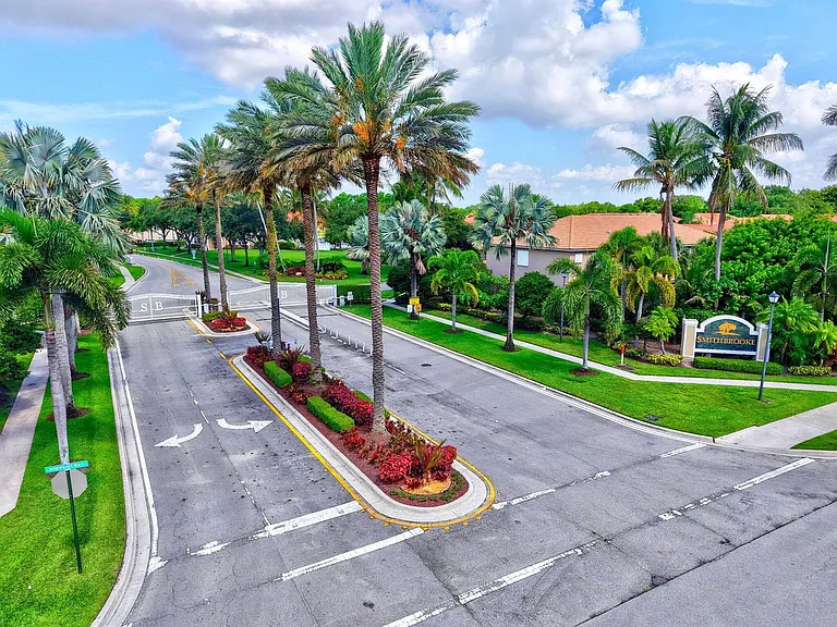 6917 Crooked Fence Dr — Photo 64