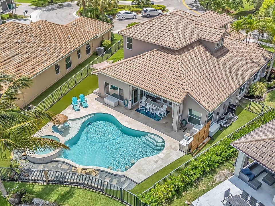 1st image of 10869 NW 62nd Court