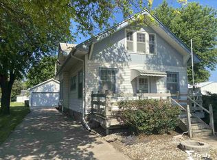 215 S Market St, Shickley, NE 68436